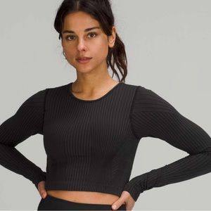 Lululemon Ebb To Street Long Sleeve Crop Top- size 10 - Black/ Stripes